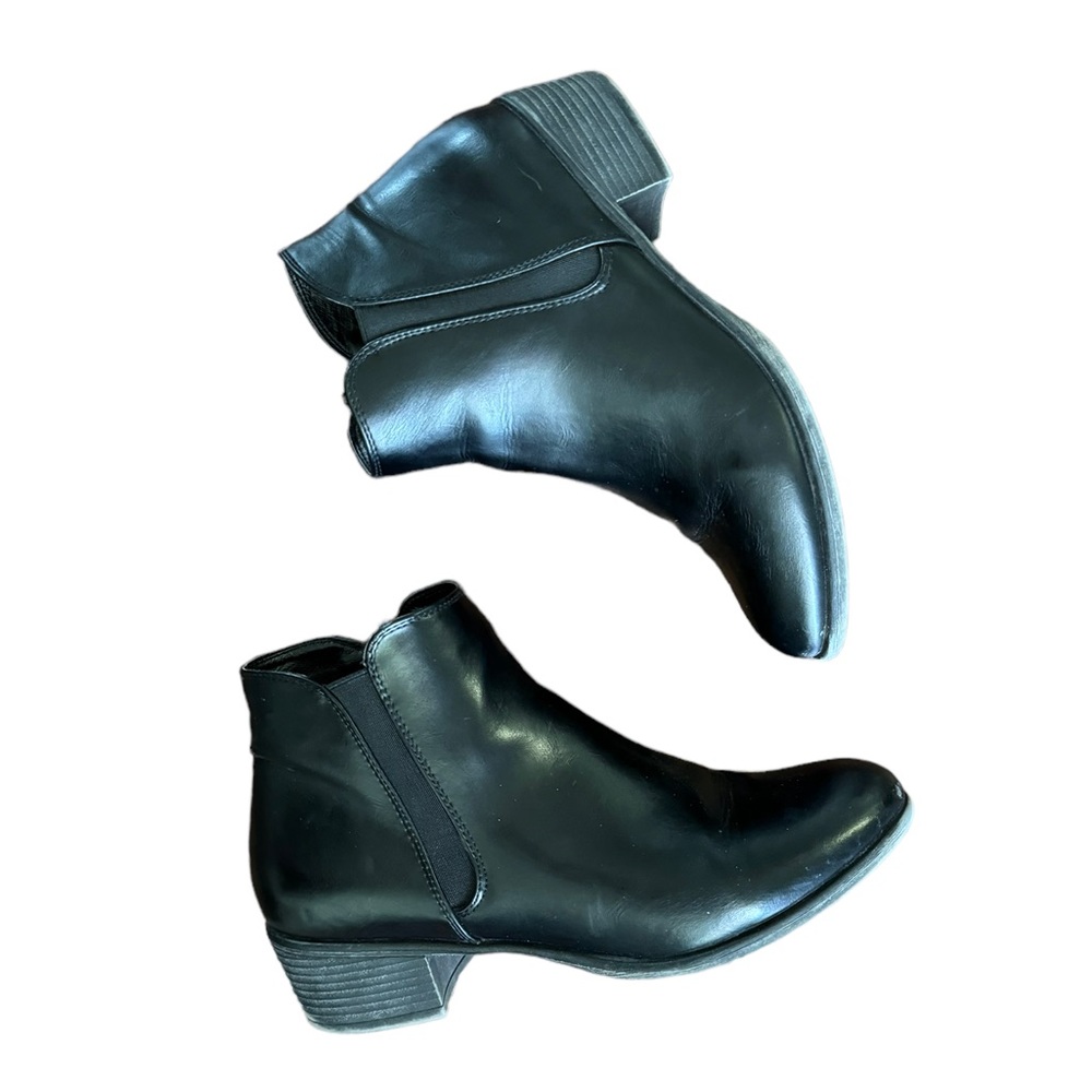 Sophie17 Women's Leather Boots Size 8 With Side Zipper